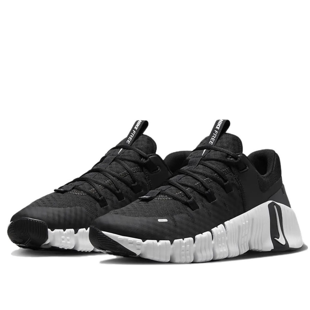 Brand new Nike metcon 5